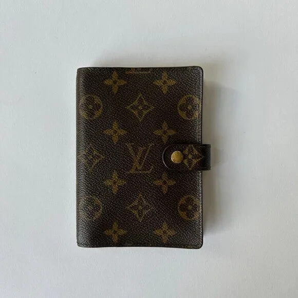 LOUIS VUITTON SMALL RING MONOGRAM AGENDA - Picture 2 of 7